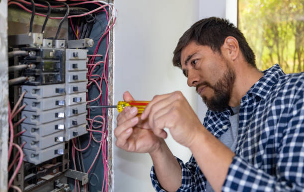 Best Best Electricians Near Me  in Raintree Plantation, MO